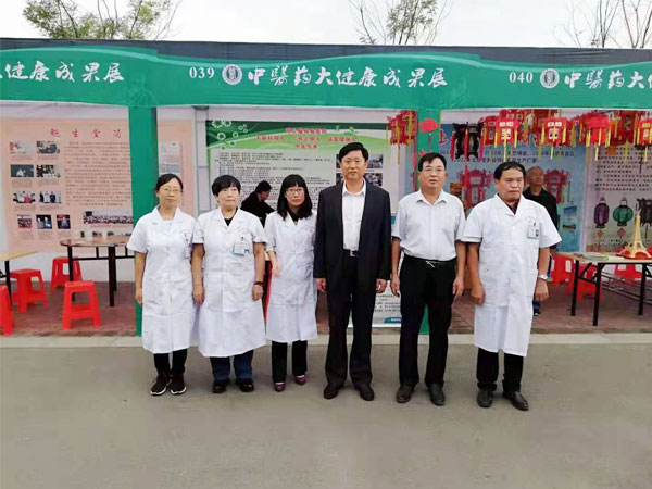 Secretary an Jianbo of Xingtai health and Health Committee d